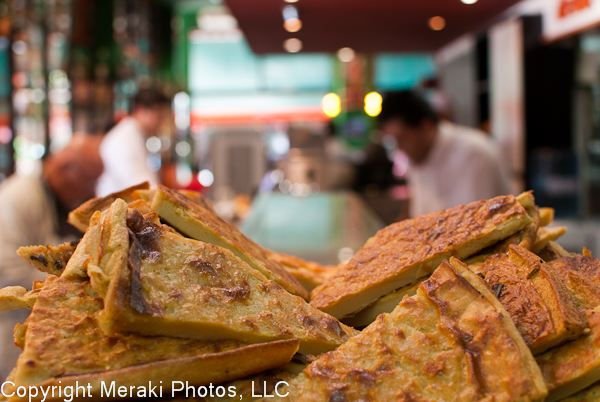 Slices of faina ready to serve