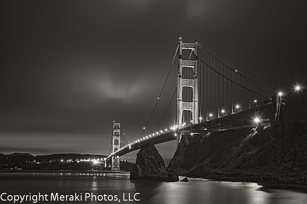 PHOTO:  Golden Gate Bridge at 3am
